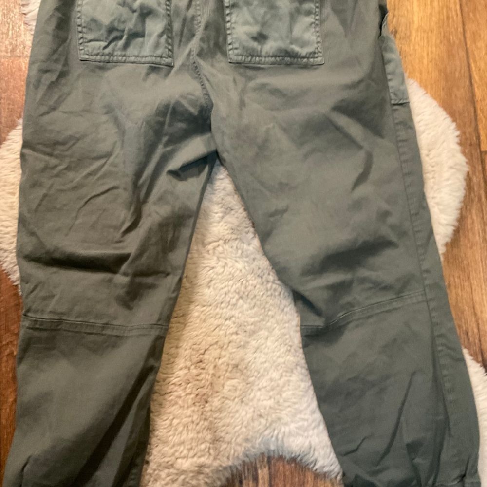 A Pea In The Pod Pants Maternity Size Large Green Jogger‎ Cropped Cargo - Picture 10 of 11